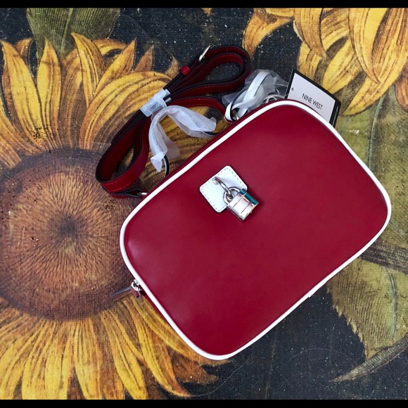Nine West Handbags - 🚫SOLD🚫 Nine West Crossbody